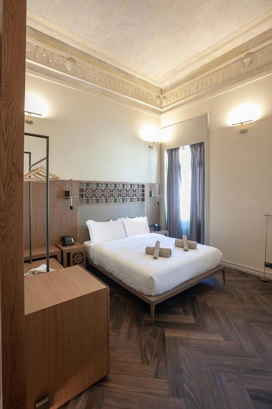 Superior Double Room image 3