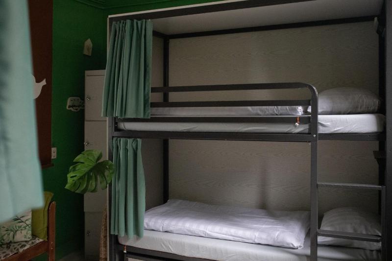 Hostel ROOM Rotterdam - image 6