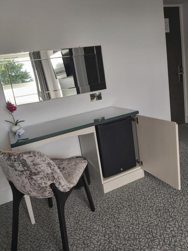 Superior Double Room image 4