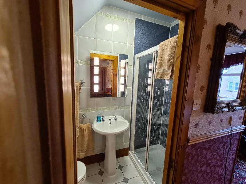 King Room image 2