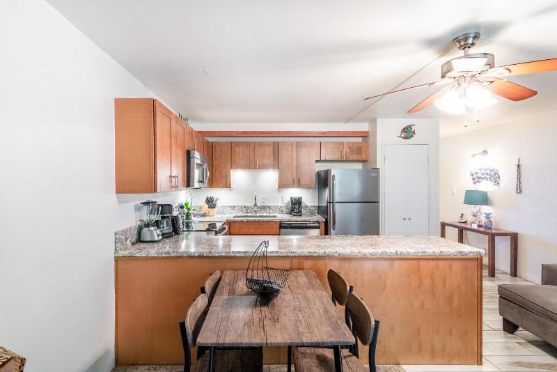 One-Bedroom Apartment image 2