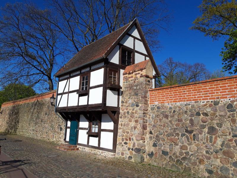 One-Bedroom House image 3