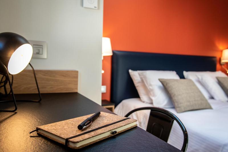 Two-Bedroom Apartment image 3