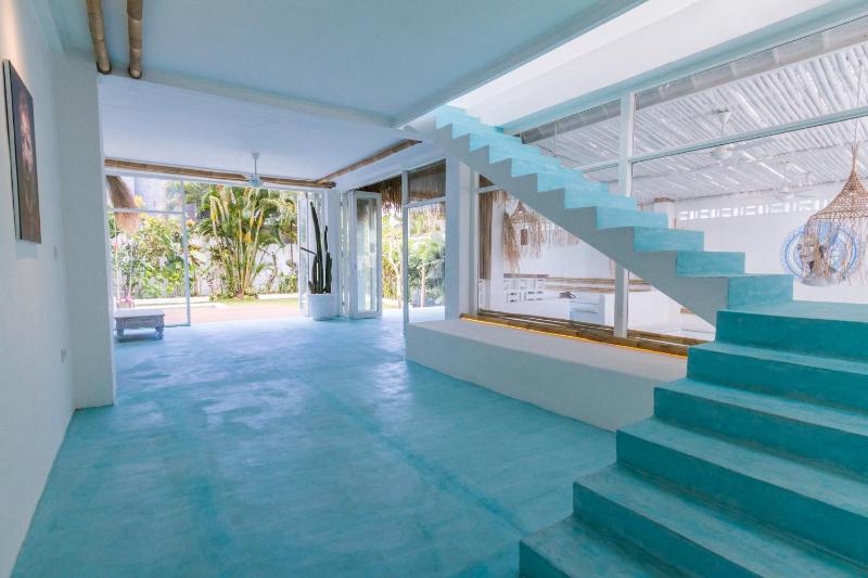Guru Canggu Art Hotel - image 8