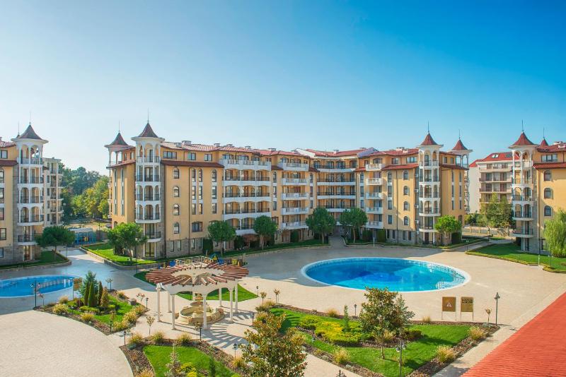 Royal Sun Apartments - image 2