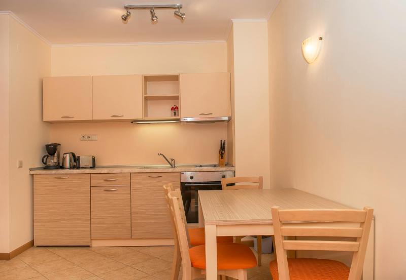 Royal Sun Apartments - image 7