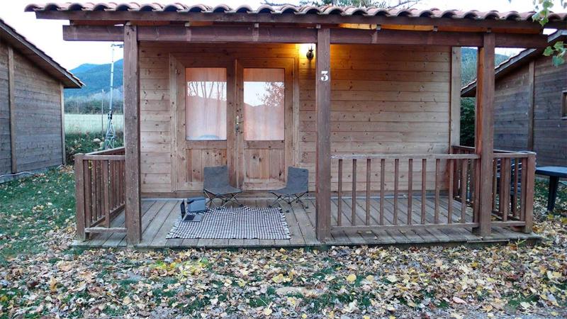 Two-Bedroom Bungalow image 1