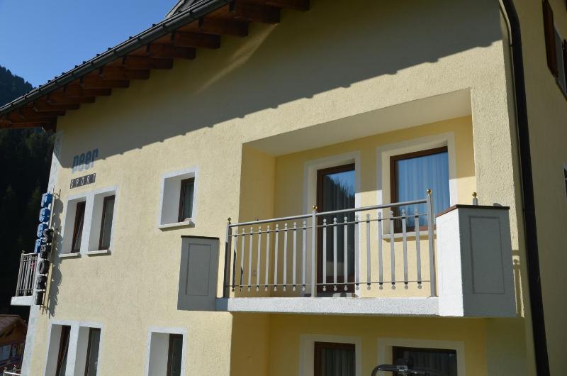 Deluxe Apartment image 1