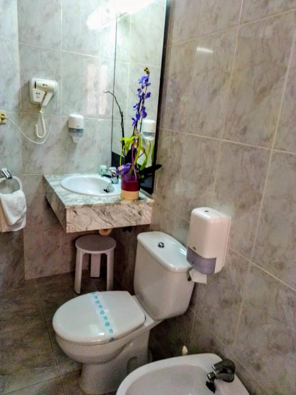 Triple Room image 2