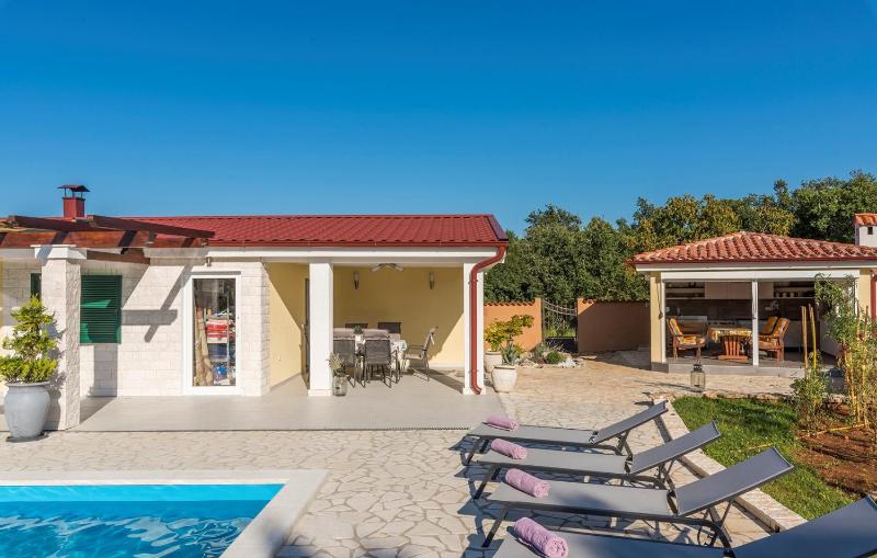 Holiday House Jurici - image 2