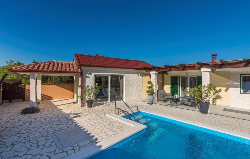 Holiday House Jurici - image 38