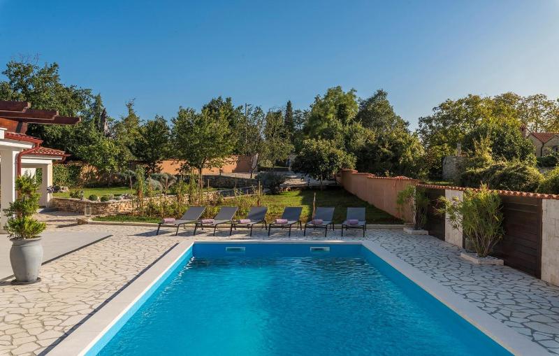 Holiday House Jurici - image 13