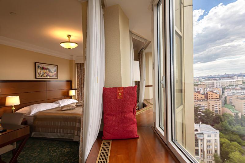 Junior Suite image 1