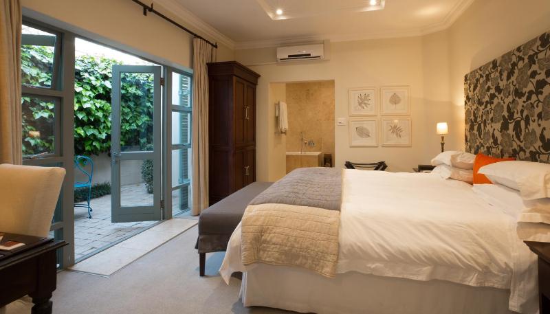 The Parkwood - image 16