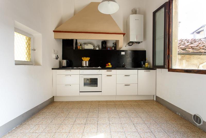 Four-Bedroom Apartment - Via Ghibellina 69 image 4