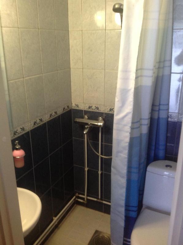 Standard Room with Kitchenette image 4
