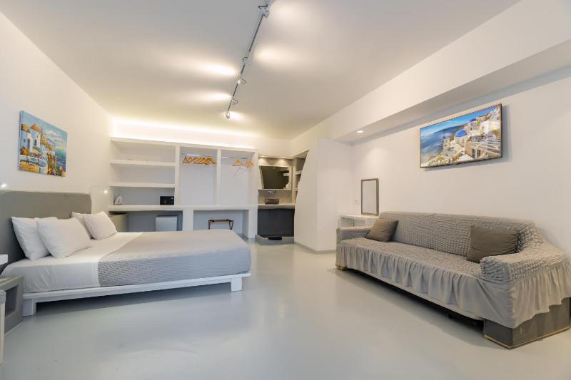 Standard Suite image 2