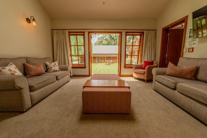Wanaka Homestead Lodge & Cottages - image 16