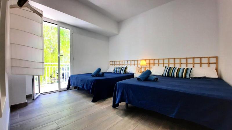 Espectacular Apartamento con Vistas al Mar - Solo Familias - image 9
