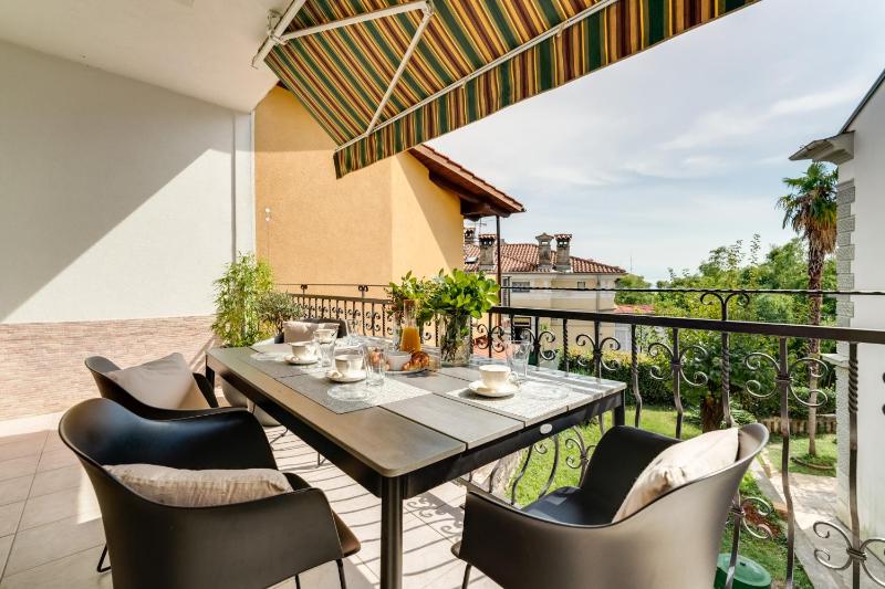 Luxury Apartment Regina - image 7