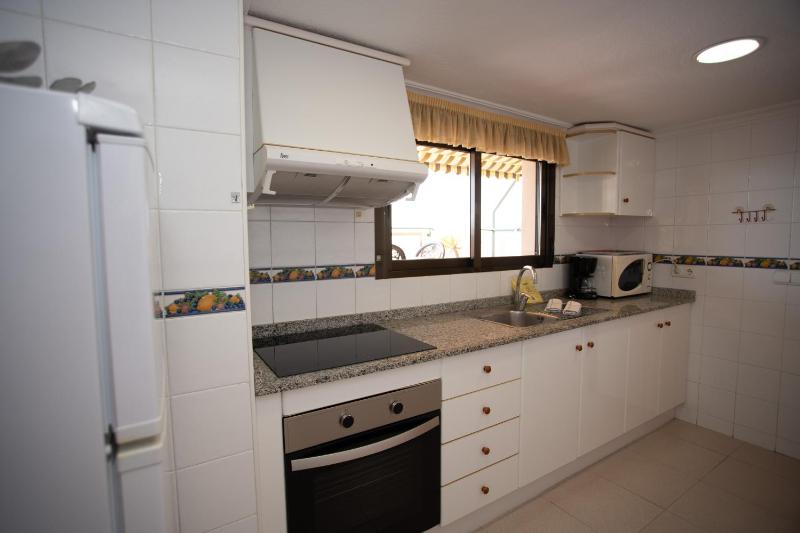Apartamentos María Cristina Beach - image 11