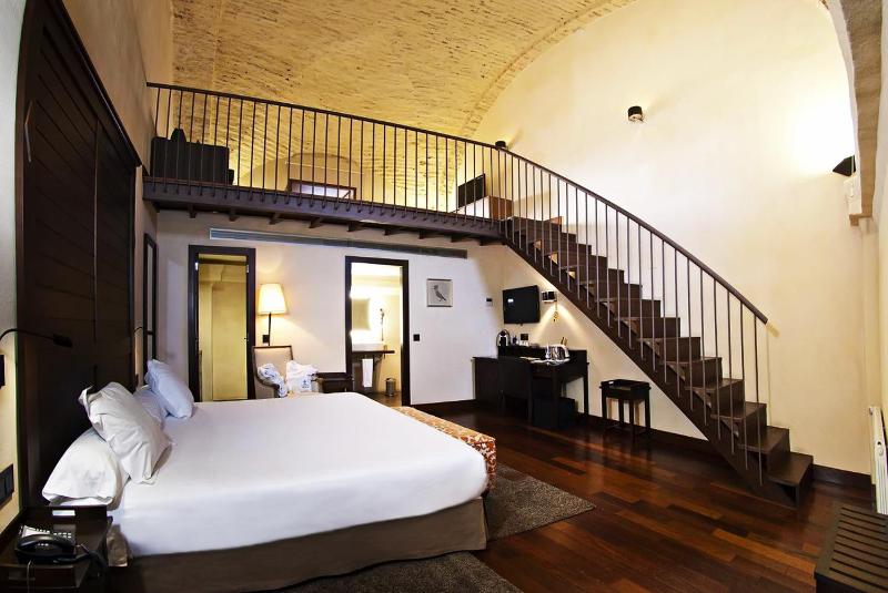 Junior Suite image 1