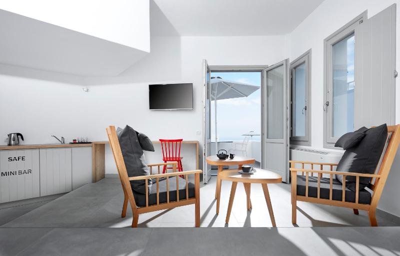 Aperanto Suites - image 27