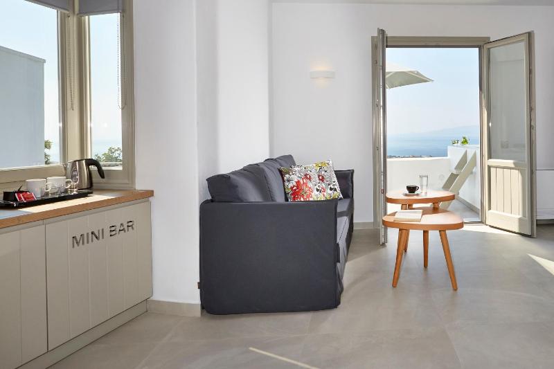 Aperanto Suites - image 40