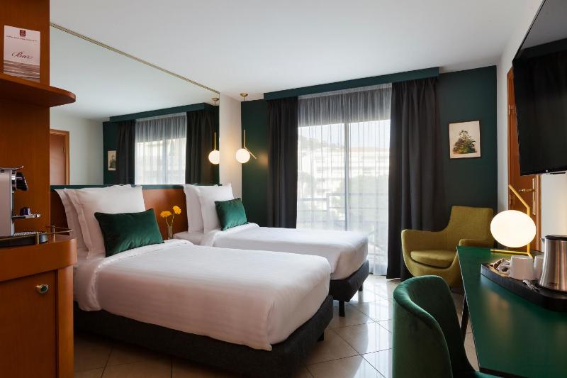 Comfort Room image 3