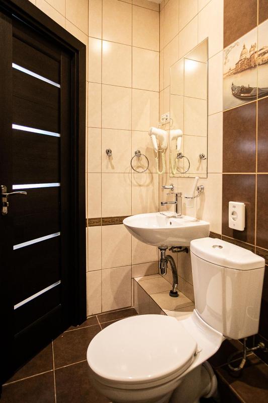 Single Room image 2