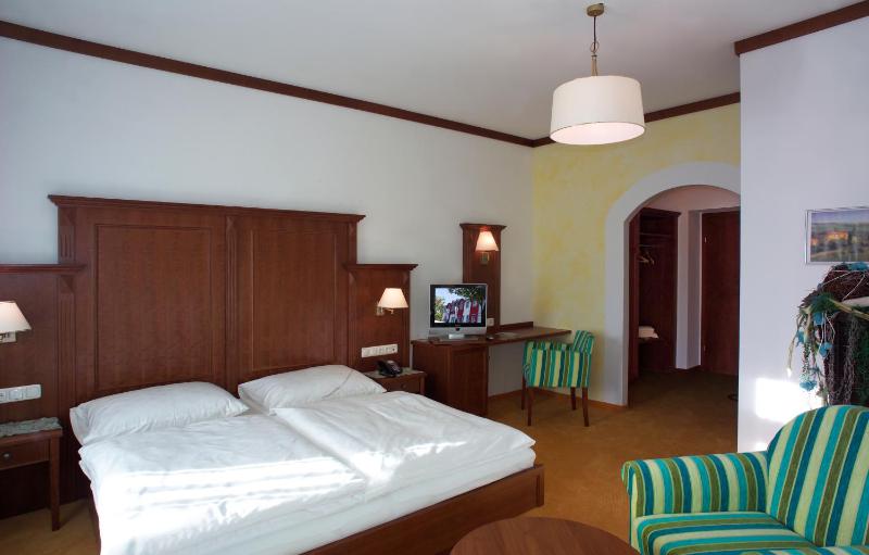 Double Room image 1
