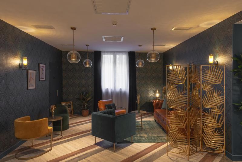 Hotel Le Bristol - image 2