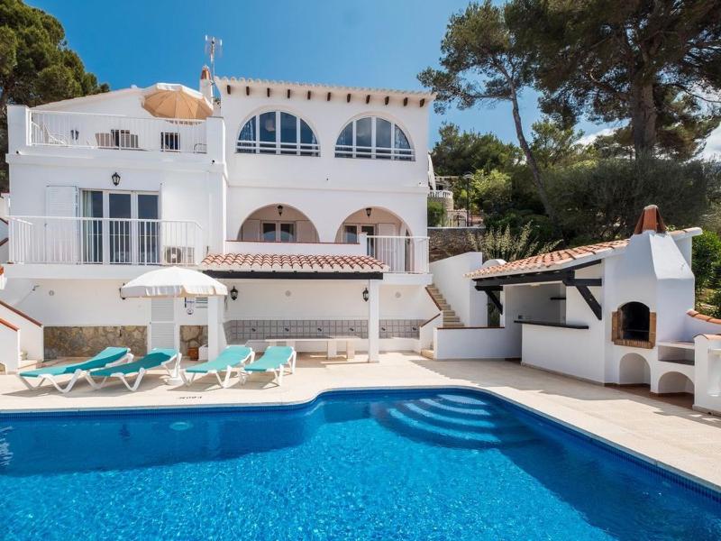 Villa image 2