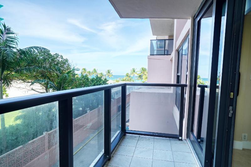 Superior Two-Bedroom Suite image 1