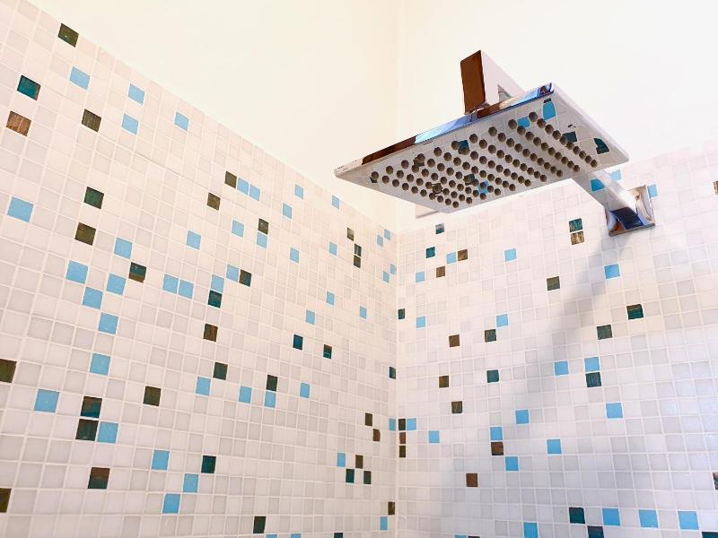 Studio (4 Adults) - Separate Building image 2