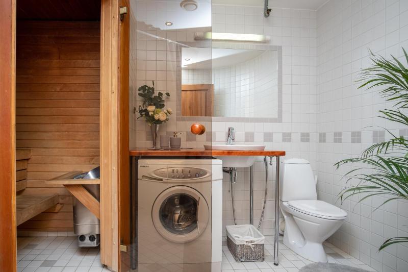 Superior Apartment with Sauna and Fireplace image 3