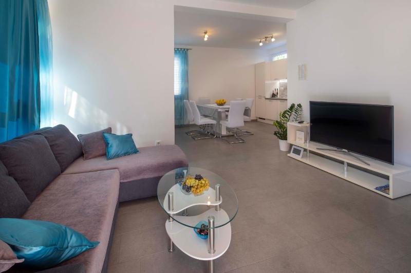 Apartment Fragola - image 6