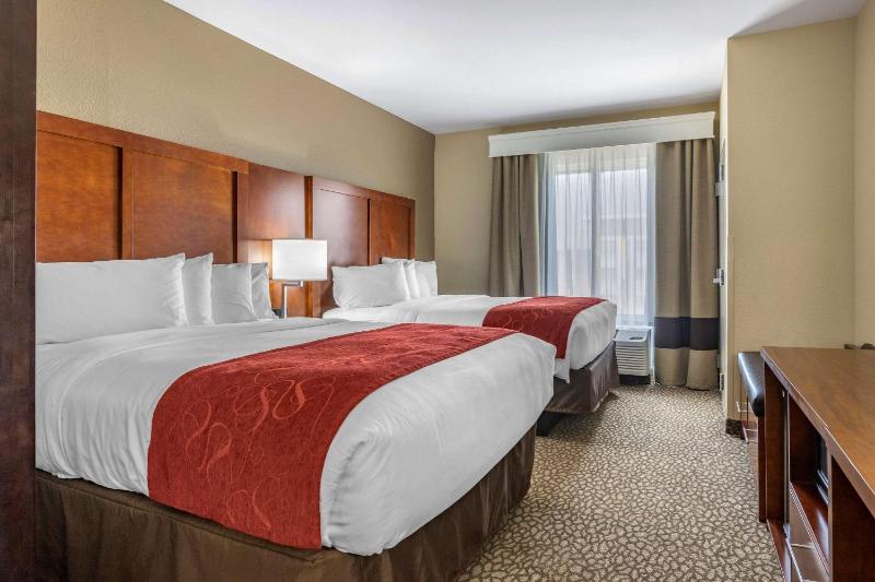 Suite with Two Queen Beds - Accessible/Non-Smoking image 4