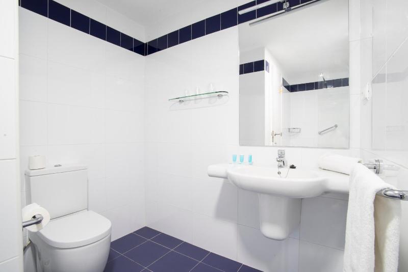 Apartamentos La Mar - image 13