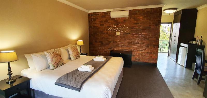Accolades Boutique Venue - image 3