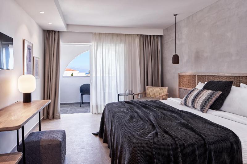 Double Room Inland View image 1