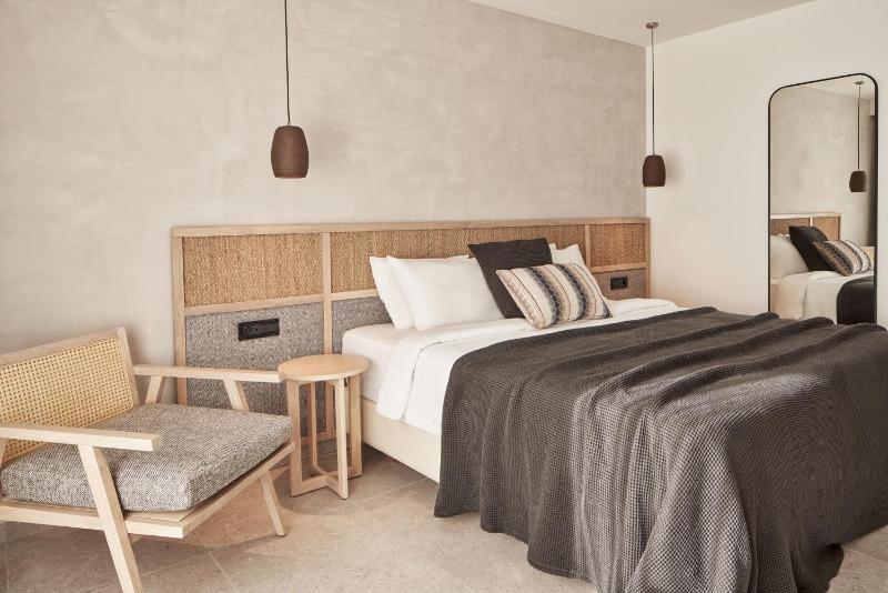 Double Room Sea View image 2