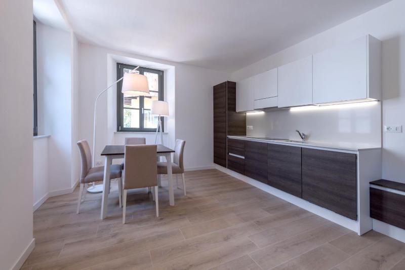 Residence La Torre con private park - image 19