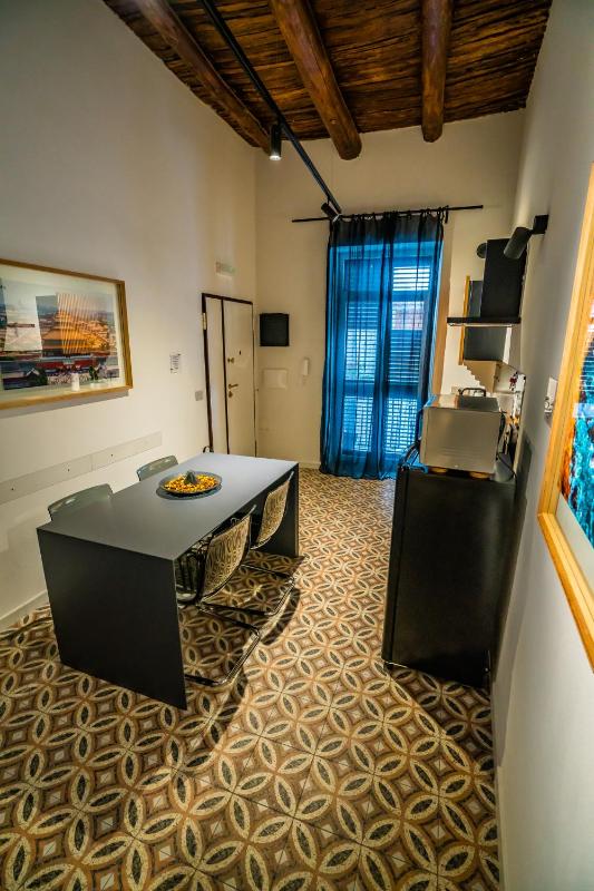 Vinto House Salerno Old Town - image 19