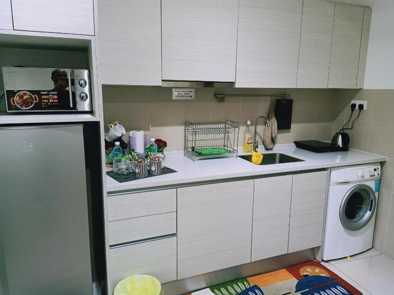 D'Gunduls Homestay STUDIO by DGH I-CITY - image 10