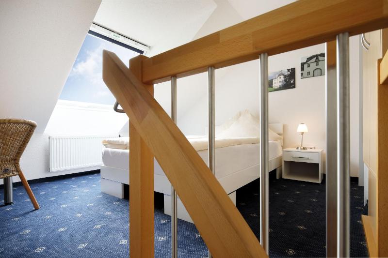 Apartment - Split Level image 4