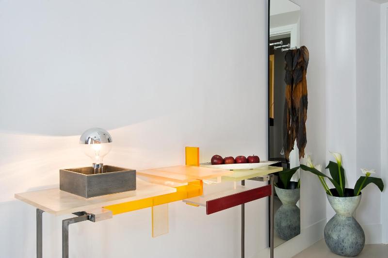 Junior Suite with Landmark View image 4