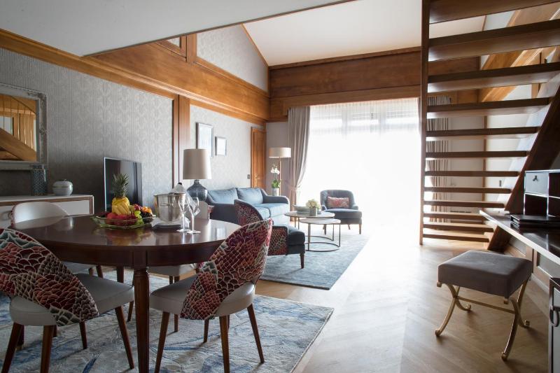 Superior Duplex Suite image 4