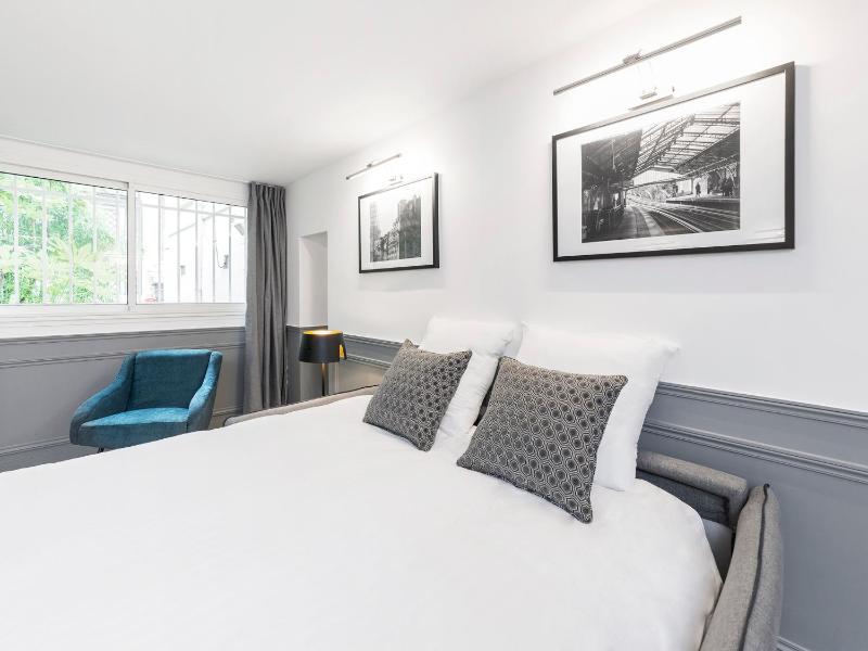 LivinParis - Luxury 3 Bedrooms Arc de Triomphe I - image 7