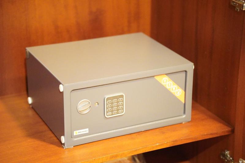 Economy Double Room image 2